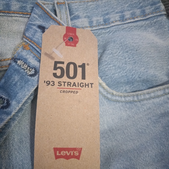 Womens Levi's - Picture 7 of 8